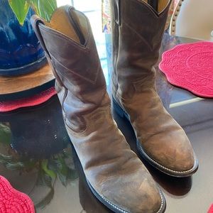 Justin Cowboy Boots